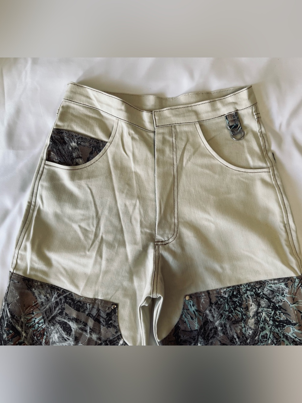 Light Beige Women's High Waist Pants with Camouflage Accent